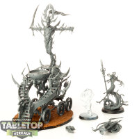 Daughters of Khaine - Hag Queen on Cauldron of Blood -...