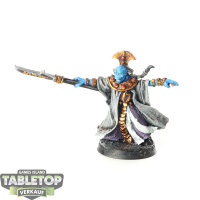 Tau Empire - Tau Ethereal with Honour Blade - bemalt