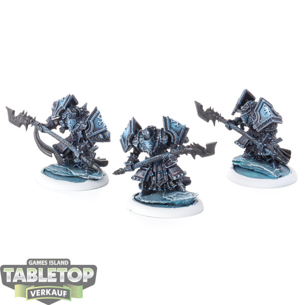 Warmachine - 3 Menoth Exemplar Bastions - teilweise bemalt