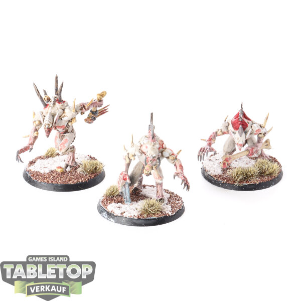 Flesh-eater Courts - 3x Crypt Haunter Courtier - bemalt