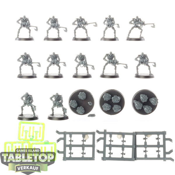 Necrons - 12 x Necron Warriors klassisch - unbemalt