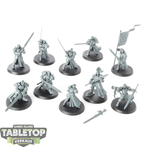 Stormcast Eternals - 10 x Vanquishers - unbemalt