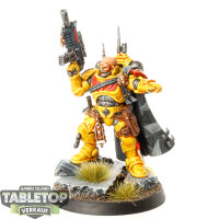 Imperial Fists - Captain in Phobos Armour - bemalt
