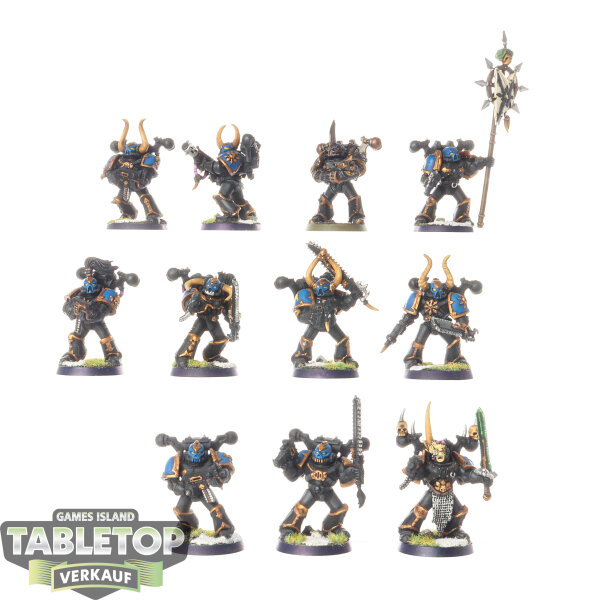 Chaos Space Marines - 11x Chaos Space Marines - teilweise bemalt