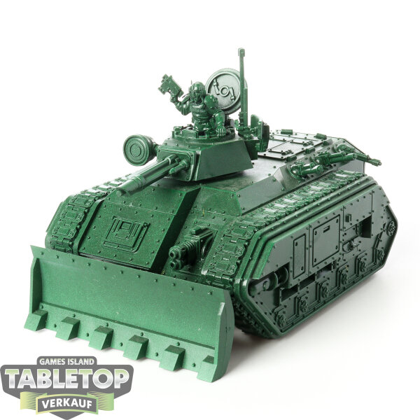 Astra Militarum - Chimera - grundiert