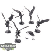 Drukhari - 5x Scourges - grundiert