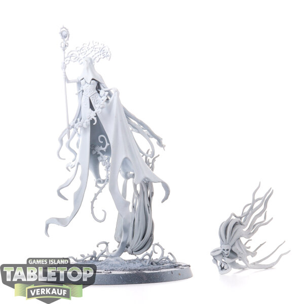 Nighthaunt - Lady Olynder, Mortarch of Grief - grundiert