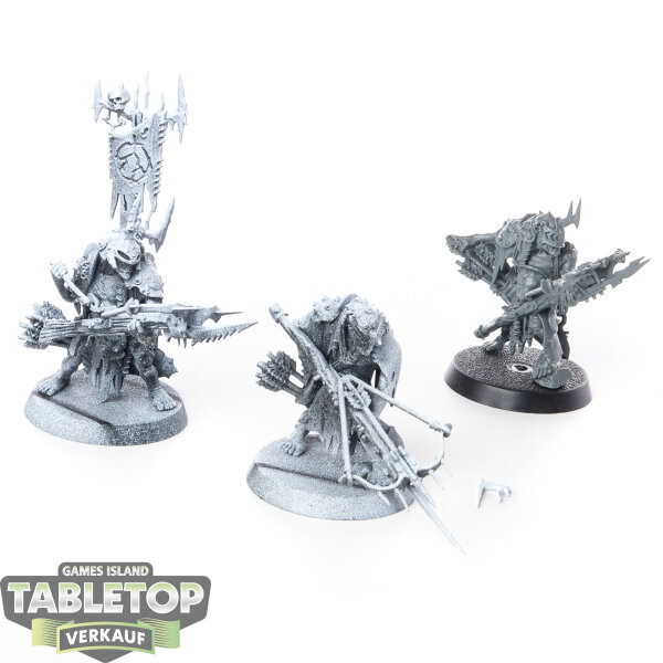 Orruk Warclans - 3 x Man-Skewer Boltboyz - teilweise bemalt