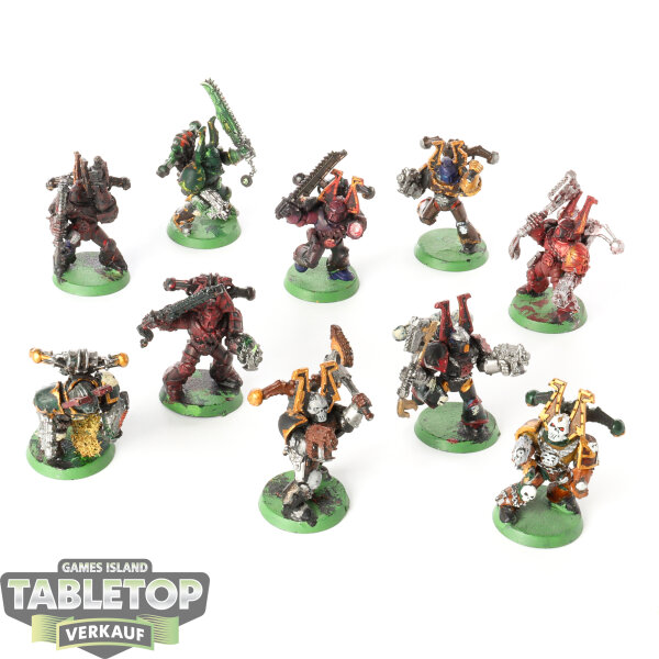 Chaos Space Marines - 10 x Khorne Berzerkers klassisch - teilweise bemalt