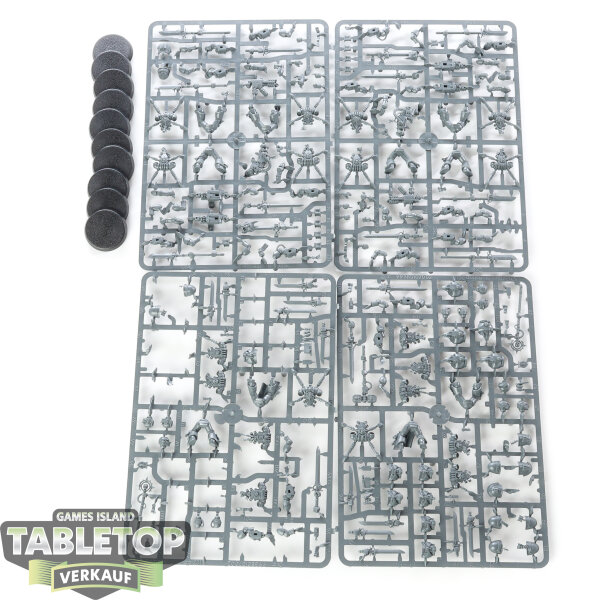 Grey Knights - 10x Grey Knights Strike Squad - im Gussrahmen