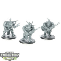 Beasts of Chaos - 3x Minotaur Herd - unbemalt