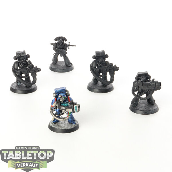 Space Marines - 5 Devastator Squad - teilweise bemalt