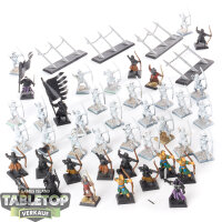Kingdom of Bretonnia - 42x Peasant Bowmen - teilweise bemalt
