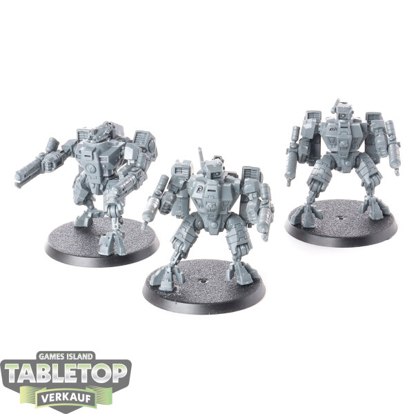 Tau Empire - 3 x XV8 Crisis Battlesuit Team - unbemalt