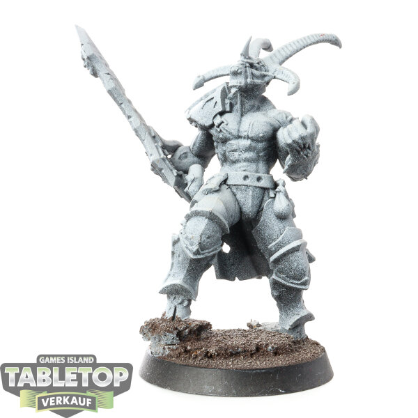 Blades of Khorne - Slaughterpriest with Hackblade and Wrath-hammer - grundiert