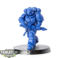 Space Marines - Lieutenant Calsius - unbemalt