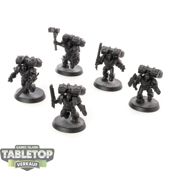 Space Marines - 5 Vanguard Veteran Squad - grundiert
