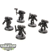 Space Marines - 5 Vanguard Veteran Squad - grundiert