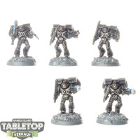 Space Marines - 5 x Vanguard Veteran Squad - bemalt