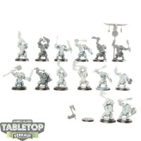 Orc & Goblin Tribes - 14 x Black Orc Mob - teilweise...