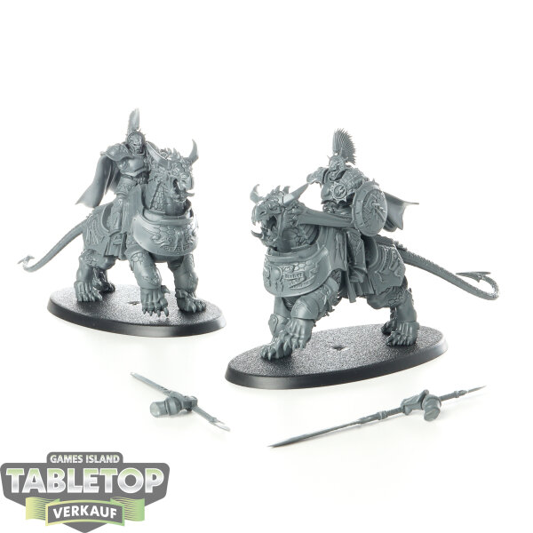 Stormcast Eternals - 2x Fulminators - unbemalt