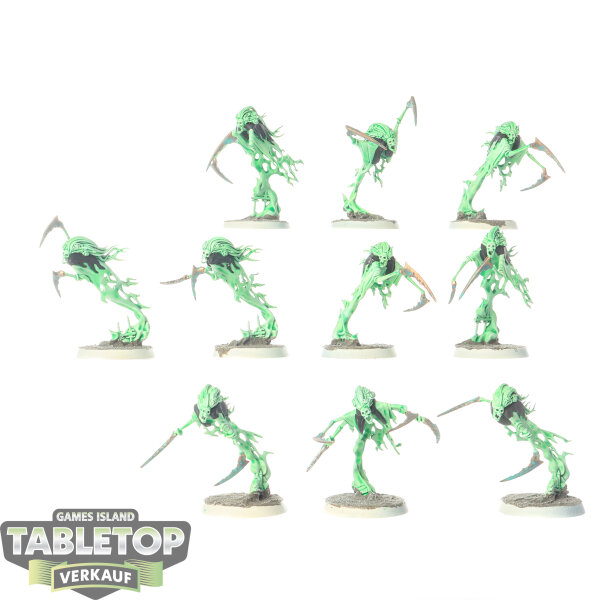 Nighthaunt - 10x Dreadscythe Harridans - teilweise bemalt