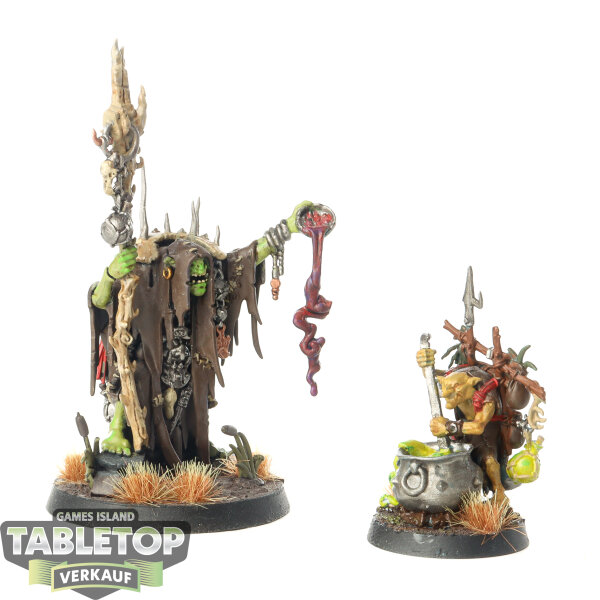Orruk Warclans - 2 Swampcalla Shaman with Pot-grot - bemalt