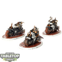 Black Templars - 3x Outriders - bemalt
