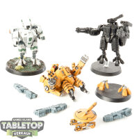 Tau Empire - 3x XV8 Crisis Battlesuit Team klassisch -...