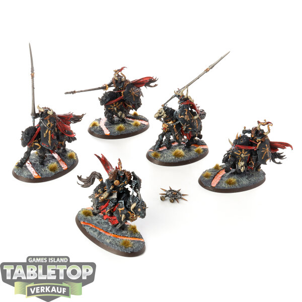 Slaves to Darkness - 5x Chaos Knights - bemalt