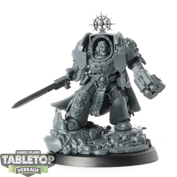 Space Marines - Captain in Terminator Armour  - unbemalt