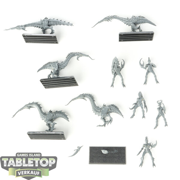 Hedonites of Slaanesh - 5x Seekers of Slaanesh - unbemalt
