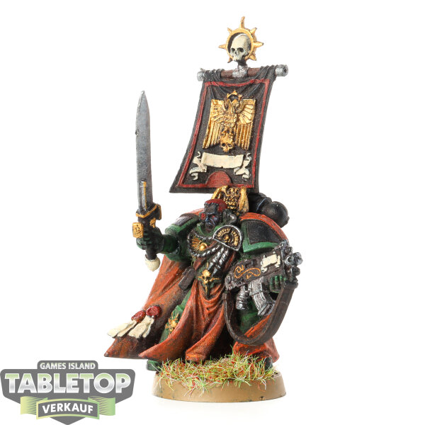 Space Marines - Captain klassisch - bemalt