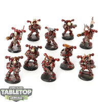 Chaos Space Marines - 10 Chaos Space Marines - bemalt