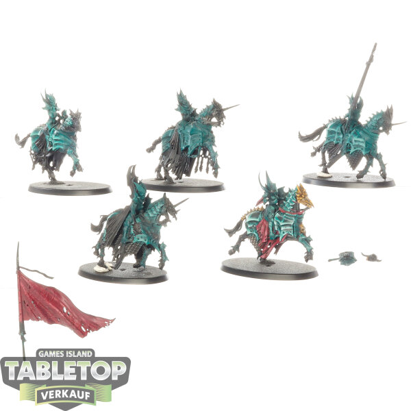 Soulblight Gravelords - 5x Blood Knights - teilweise bemalt