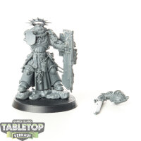 Space Marines - Lieutenant with Storm Shield - unbemalt