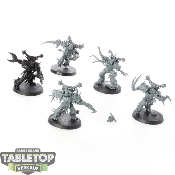 Chaos Space Marines - 5 Possessed - teilweise bemalt