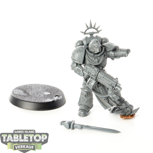 Space Marines - Primaris Captain - unbemalt