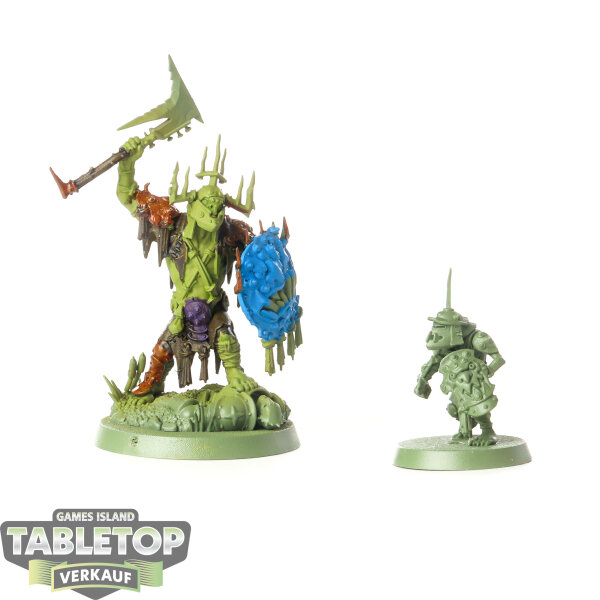 Orruk Warclans - Killaboss with Stab-grot - teilweise bemalt