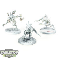 Flesh-eater Courts - 3x Crypt Horrors - teilweise bemalt