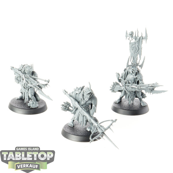 Orruk Warclans - 3x Man-Skewer Boltboyz - unbemalt