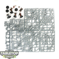 Chaos Space Marines - 8x Legionaries - teilweise gebaut
