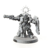 Space Marines - Lieutenant with Storm Shield - teilweise...