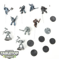 Space Marines - 9 Assault Intercessors - teilweise bemalt