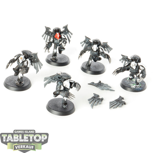 Horus Heresy - 5 x Raven Guard Dark Fury Assault Squad - bemalt