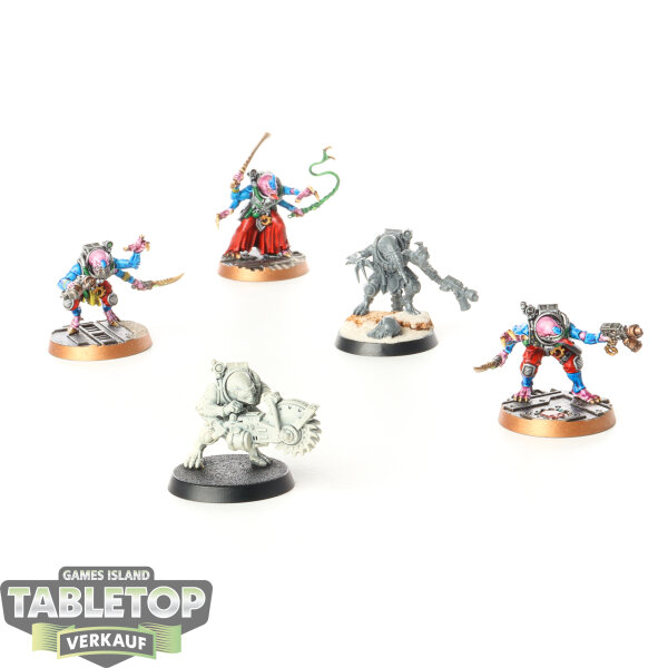 Genestealer Cults - 5x Acolyte Hybrids - teilweise bemalt