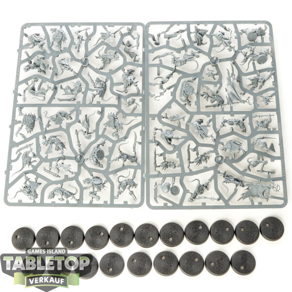 Skaven - 20x Clanrats - im Gussrahmen