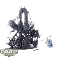 Skaven - Plague Priest on Plague Furnace - grundiert