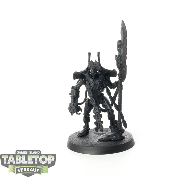 Necrons - Overlord with Tachyon Arrow - grundiert