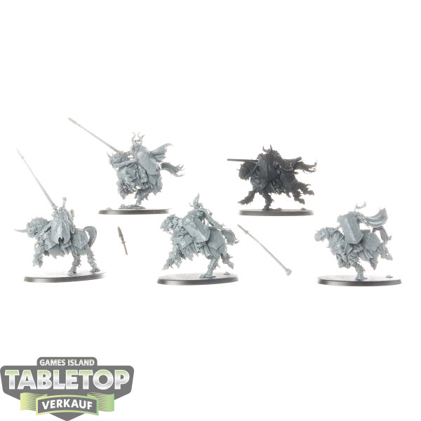 Slaves to Darkness - 5x Chaos Knights - teilweise bemalt